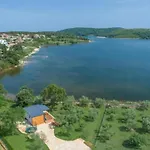 Casa de Férias House Ive- Romantische Flucht- Jacuzzi- Pool- By Interhome