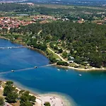 Tatil Evi House Ive- Romantische Flucht- Jacuzzi- Pool- By Interhome *