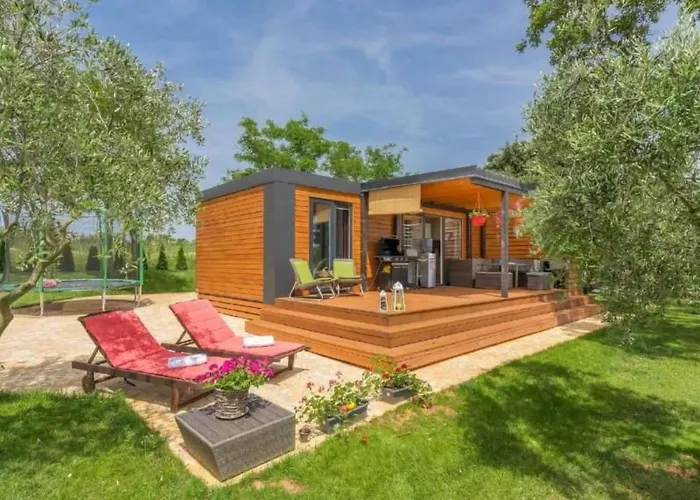 Semesterbostad House Ive- Romantische Flucht- Jacuzzi- Pool- By Interhome