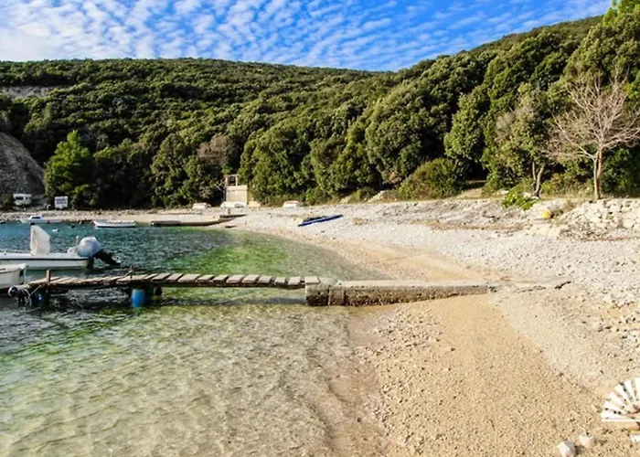 House Ive- Romantische Flucht- Jacuzzi- Pool- By Interhome * Pula